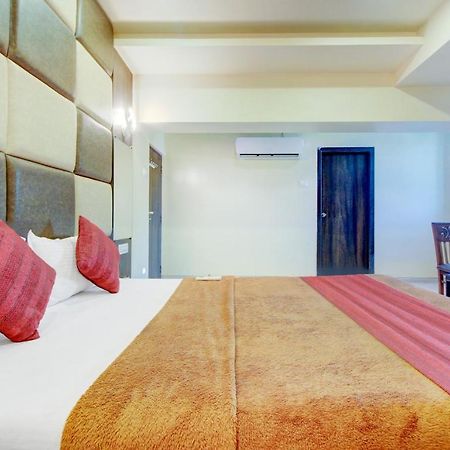K D Residency Hotel Kalyān Exterior foto